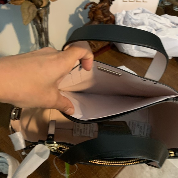 🌺🌺 KATE  SPADE ♠️  HANDBAG 👜 🌺🌺 - Picture 6 of 8